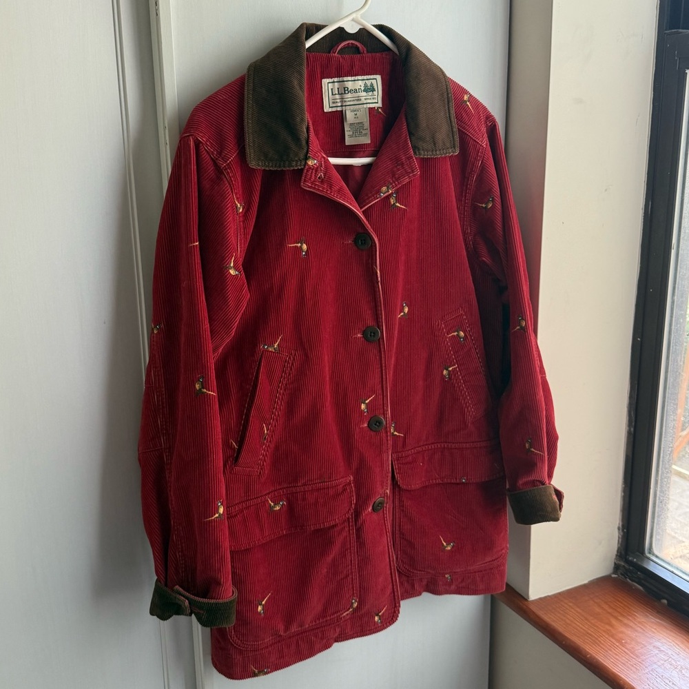 EUC L.L. Bean Red Corduroy Barn Jacket with Embroidered Pheasants Size Medium